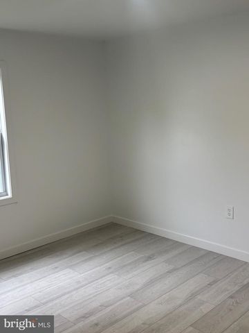 214 JAGUAR DR, Lothian, MD 20711
