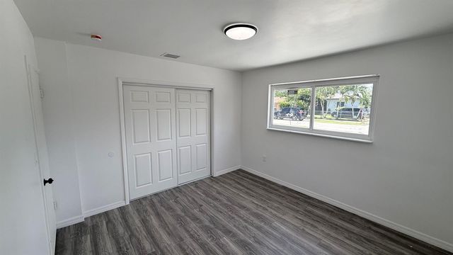 1063 NW 108th Terrace, Miami, FL 33168
