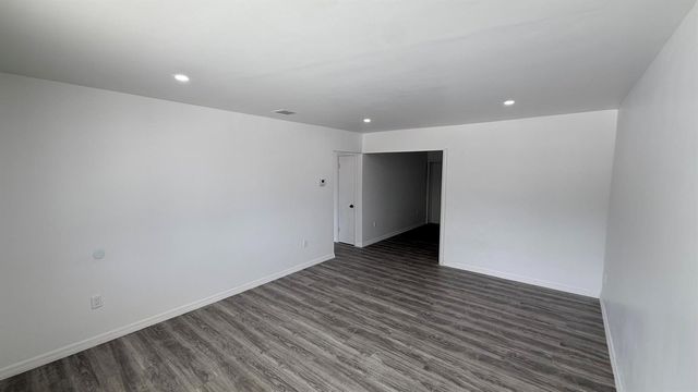 1063 NW 108th Terrace, Miami, FL 33168
