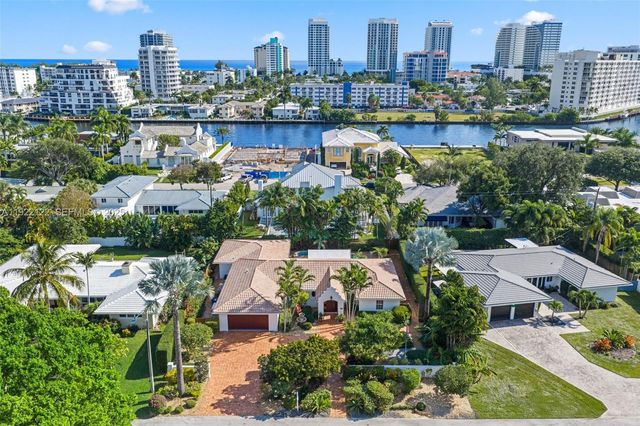 608 Middle River Dr, Fort Lauderdale, FL 33304