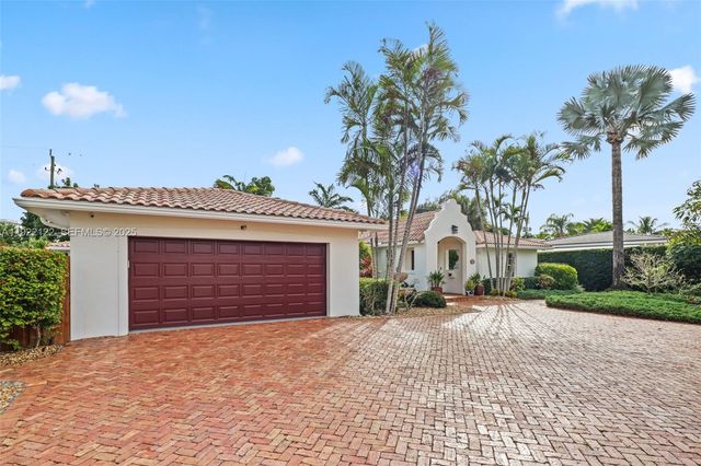 608 Middle River Dr, Fort Lauderdale, FL 33304