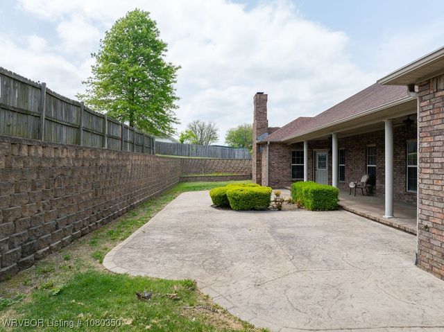 2524 A & B Kibler Road, Van Buren, AR 72956