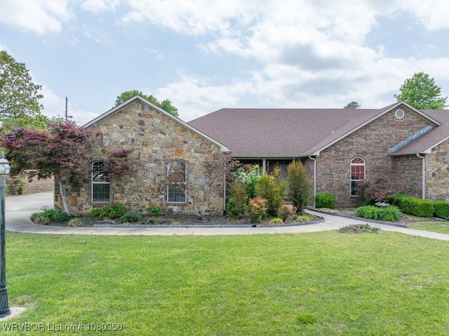 2524 A & B Kibler Road, Van Buren, AR 72956