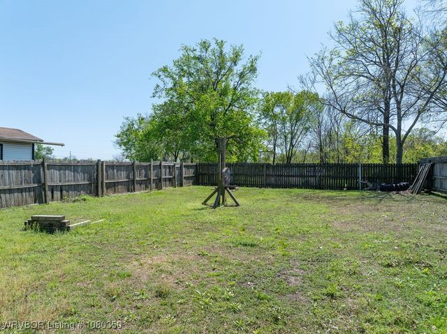 2524 A & B Kibler Road, Van Buren, AR 72956