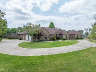 2524 A & B Kibler Road, Van Buren, AR 72956