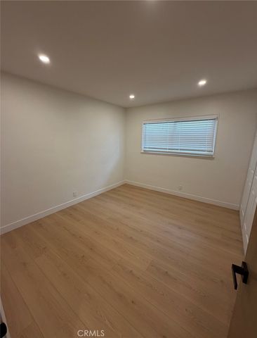 10024 Norwich Avenue, San Fernando, CA 91345