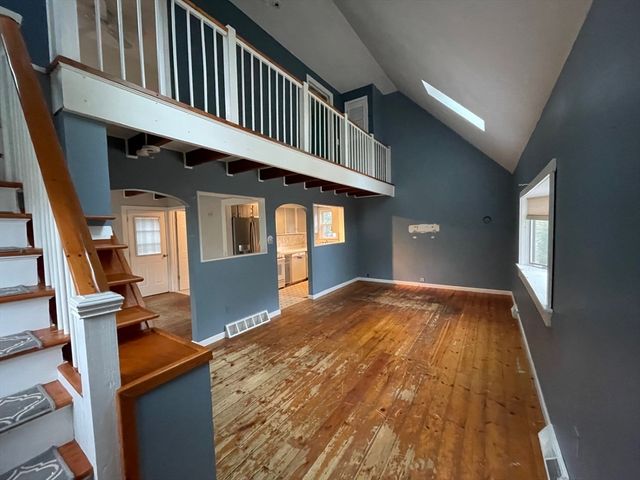 23 Captain Baker Rd, Barnstable, MA 02648