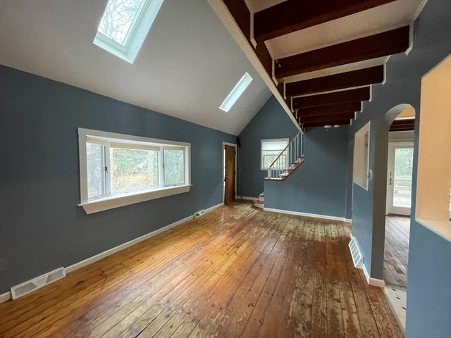 23 Captain Baker Rd, Barnstable, MA 02648