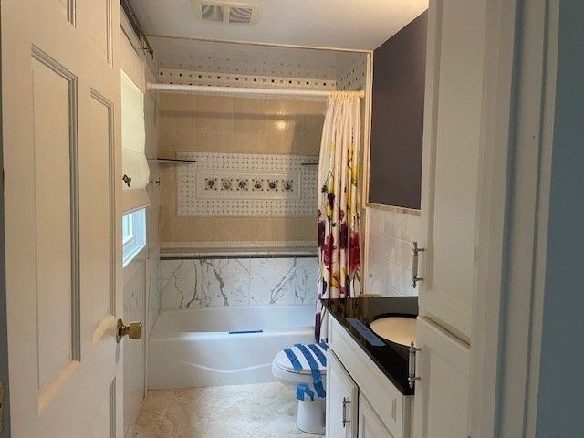 23 Captain Baker Rd, Barnstable, MA 02648