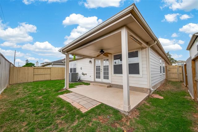 554 Cypresswood Trace, Spring, TX 77373