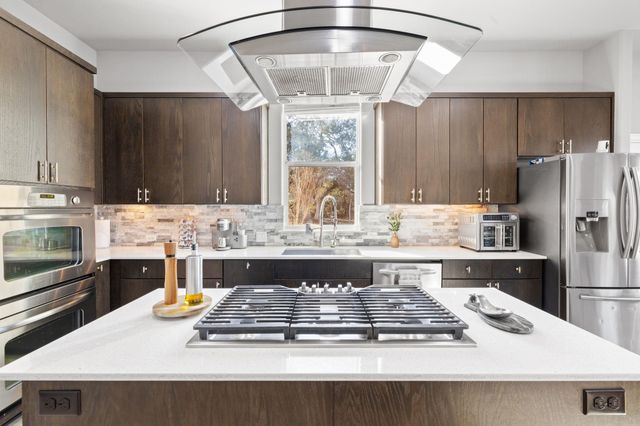 238 W Overlook Mountain RD, Buda, TX 78610