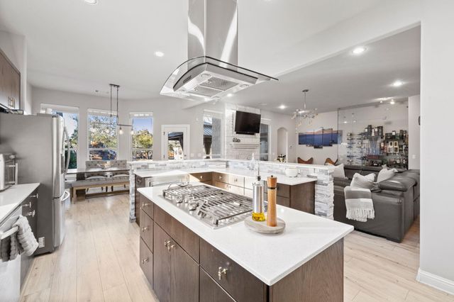 238 W Overlook Mountain RD, Buda, TX 78610