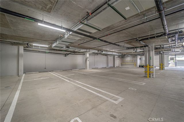 2828 London Street 305, Los Angeles, CA 90026