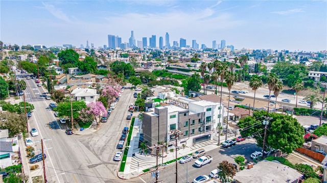 2828 London Street 305, Los Angeles, CA 90026
