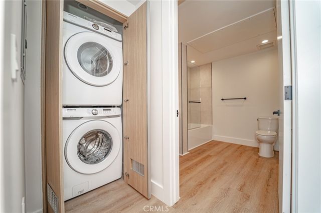 2828 London Street 305, Los Angeles, CA 90026