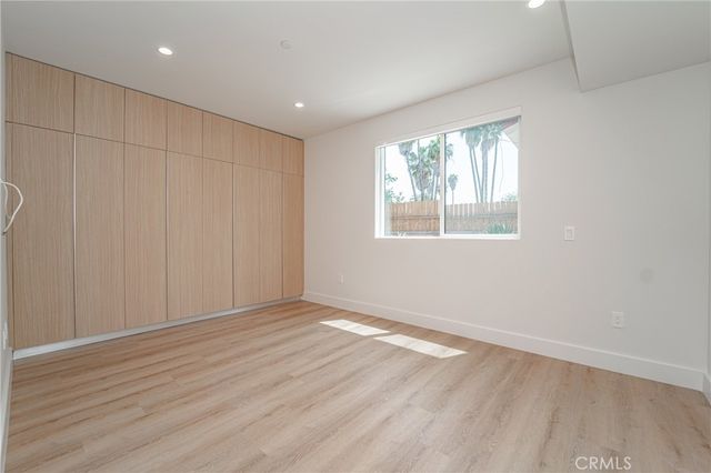2828 London Street 305, Los Angeles, CA 90026