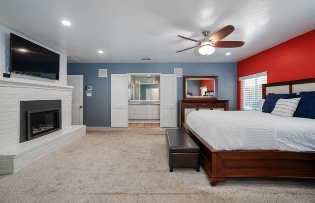 2173 S Minnewawa, Fresno, CA 93727