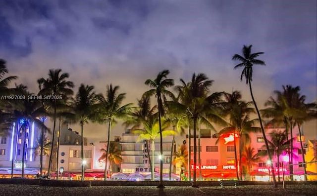 1720 SW 11 ST Suite, Miami, FL 33135