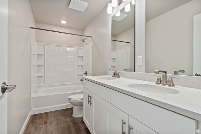 276 N ROUNDABOUT ST, Saratoga Springs, UT 84045