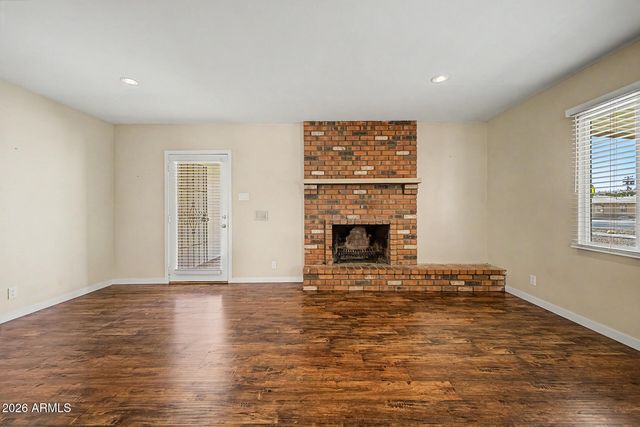 1216 W CLARENDON Avenue, Phoenix, AZ 85013