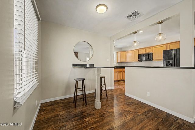 1216 W CLARENDON Avenue, Phoenix, AZ 85013