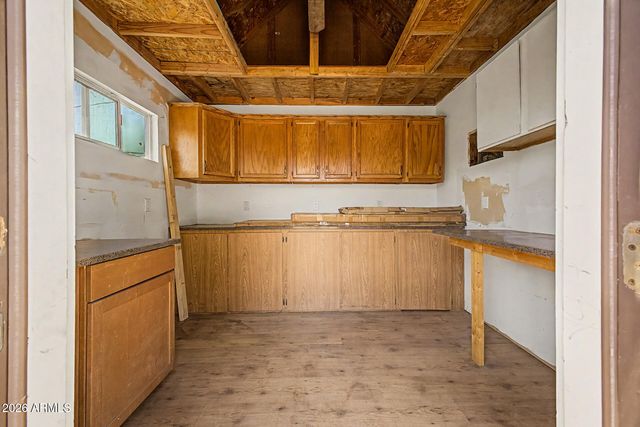 1216 W CLARENDON Avenue, Phoenix, AZ 85013