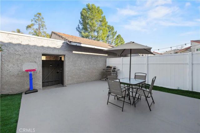 26914 Via Terraza, Saugus, CA 91350