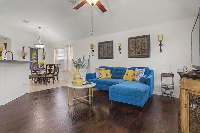 2041 Falls Creek, Little Elm, TX 75068