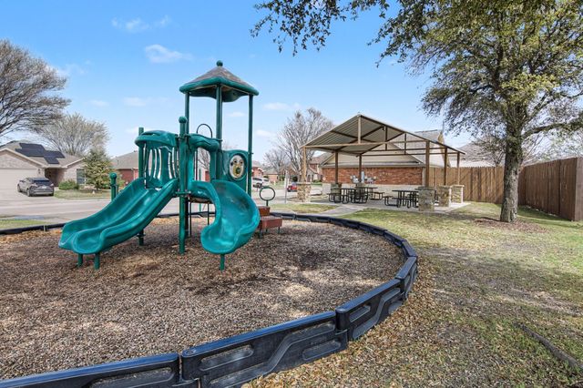 2041 Falls Creek, Little Elm, TX 75068