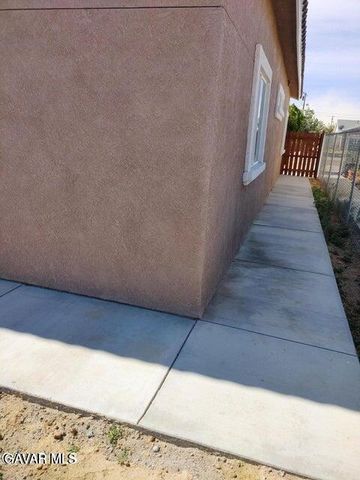 8849 Bay Avenue, California City, CA 93505