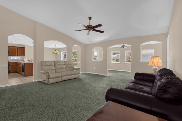 5901 CANDLE GLOW PLACE, Leesburg, FL 34748