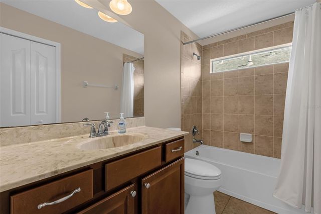 5901 CANDLE GLOW PLACE, Leesburg, FL 34748