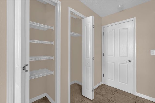 5901 CANDLE GLOW PLACE, Leesburg, FL 34748