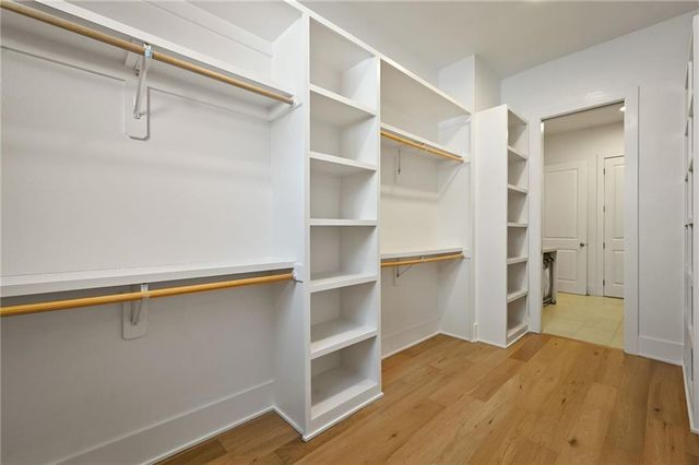 11903 W 167th Terrace, Overland Park, KS 66221