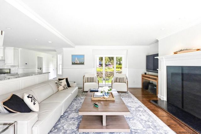 375 Baxters Neck Road, Marstons Mills, MA 02648
