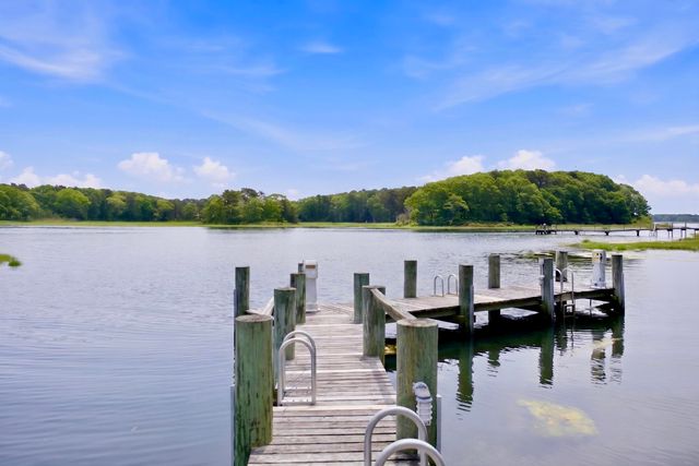 375 Baxters Neck Road, Marstons Mills, MA 02648