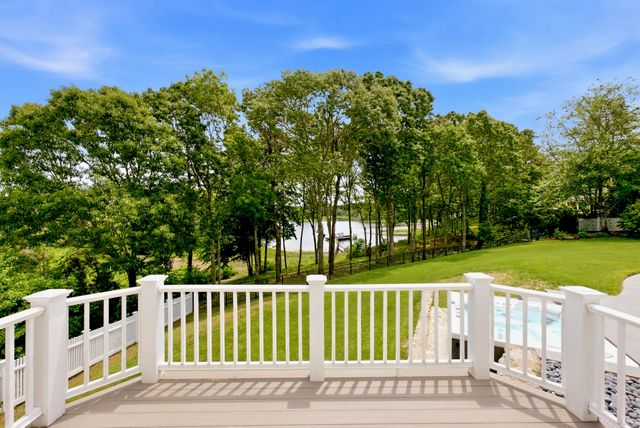 375 Baxters Neck Road, Marstons Mills, MA 02648