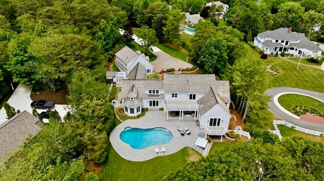 375 Baxters Neck Road, Marstons Mills, MA 02648