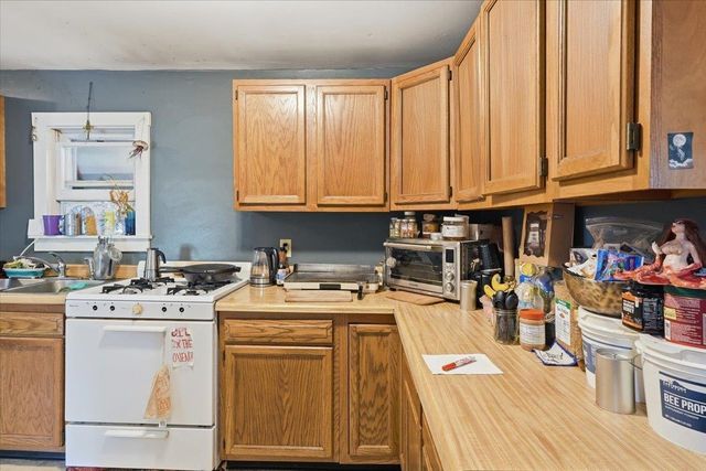 1480 North Avenue, Burlington, VT 05408