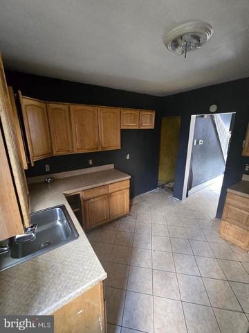 3811 N DARIEN ST, Philadelphia, PA 19140