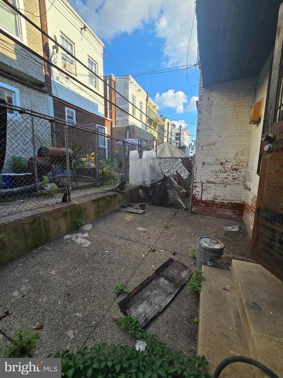 3811 N DARIEN ST, Philadelphia, PA 19140