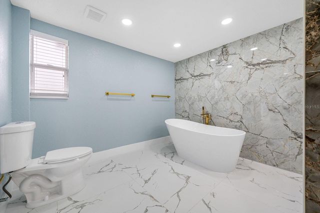 1469 YOUNG AVENUE, Clearwater, FL 33756