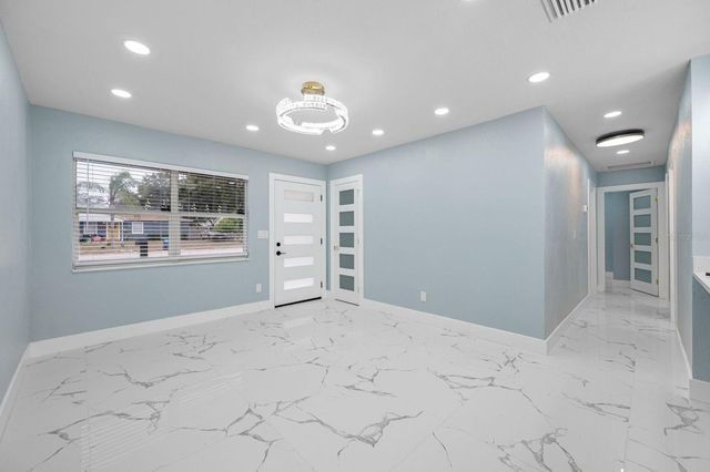 1469 YOUNG AVENUE, Clearwater, FL 33756