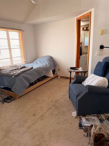 261 N TAYLOR, Laramie, WY 82070