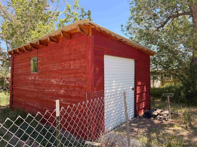 261 N TAYLOR, Laramie, WY 82070