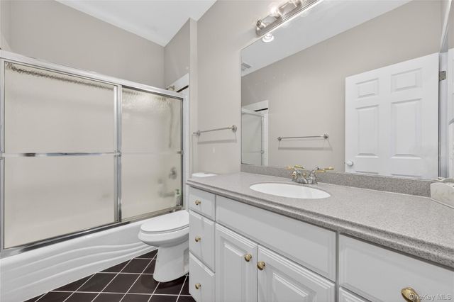 19 Parkview Circle, Carmel, NY 10512
