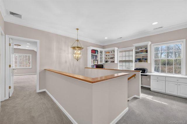 19 Parkview Circle, Carmel, NY 10512