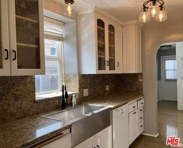 2517 Curtis Avenue, Redondo Beach, CA 90278