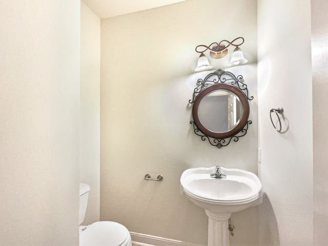 1443 Winterberry Dr, Murfreesboro, TN 37130