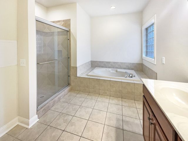 1443 Winterberry Dr, Murfreesboro, TN 37130